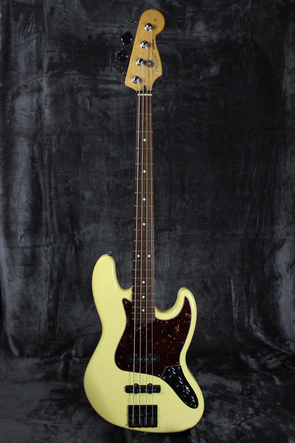 2008 Fender Deluxe Active Jazz Bass