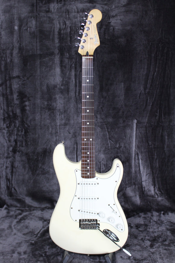 2002 Fender Standard Stratocaster Aged Arctic White