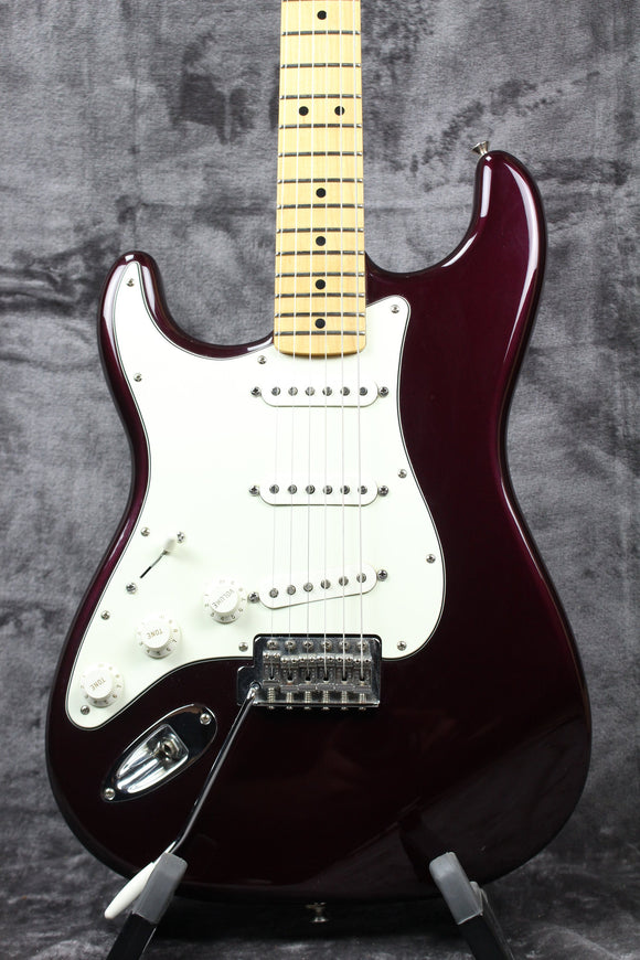 2011 Fender LH Standard Stratocaster Midnight Wine with Hardshell Case