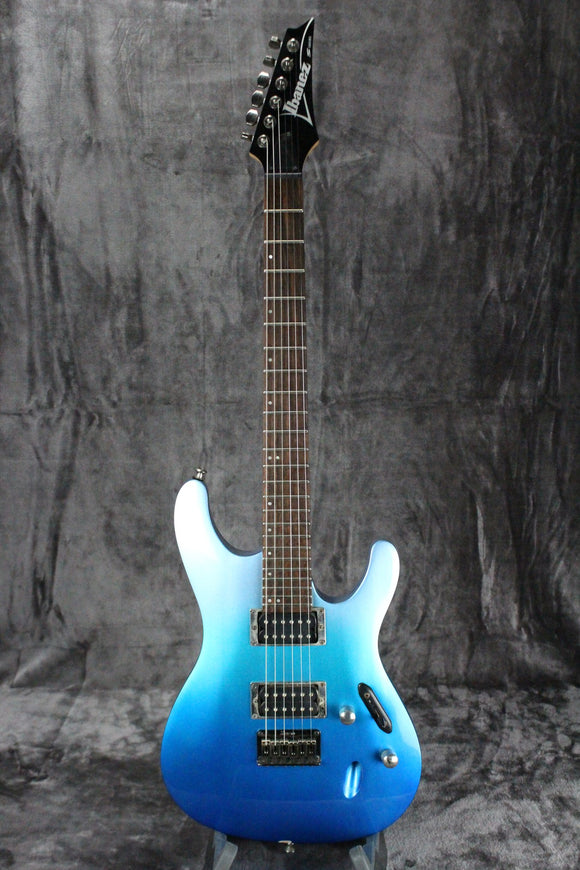 Ibanez S521